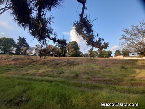 VENDO LOTE KM. 26 CARRETERA SALVADOR CRUCE BARILLAS