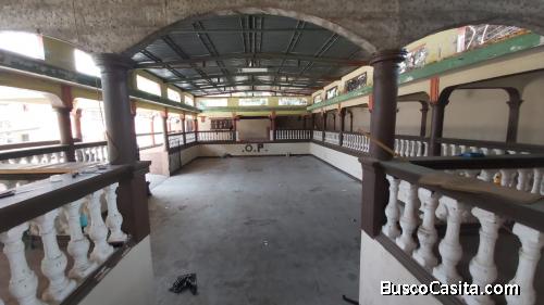 Alquiló propiedad en Ciudad Vieja sac.  Manzana y media