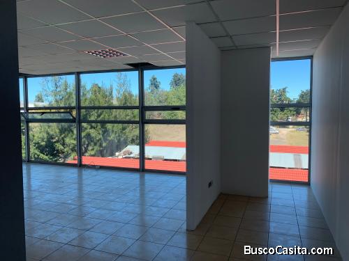 RENTA Oficina en Edificio Km. 16 Carretera al Salvador
