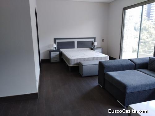 APARTAMENTO TIPO ESTUDIO SEMIAMUEBLADO EN RENTA ZONA 10 / MUNDO INMOBILIARIO