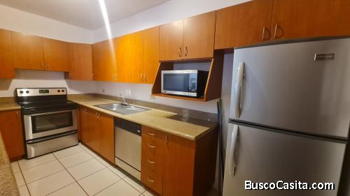 RENTO APARTAMENTO AMUEBLADO EN ZONA 14