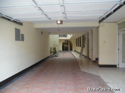 CASA EN RENTA EN ZONA 1 