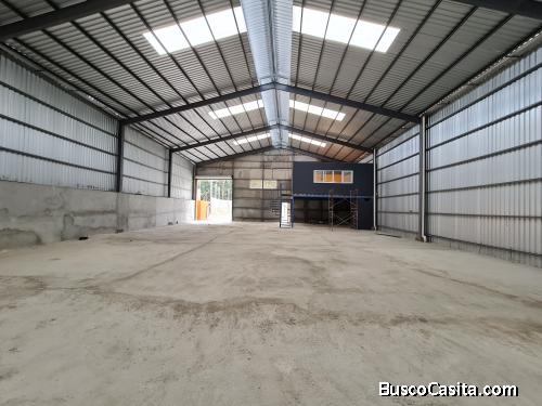 Rento Ofibodega en zona 6