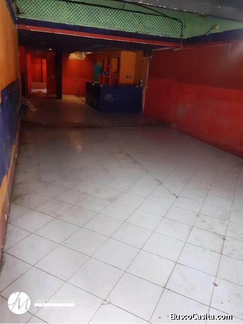 Casa en venta para remodelar o botar en zona 10