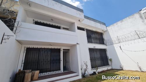 Casa en Renta en Bosques de San Nicolas zona 4 Mixco