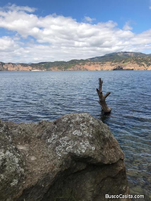 HERMOSO TERRENO LA LAGUNA DE AYARZA 