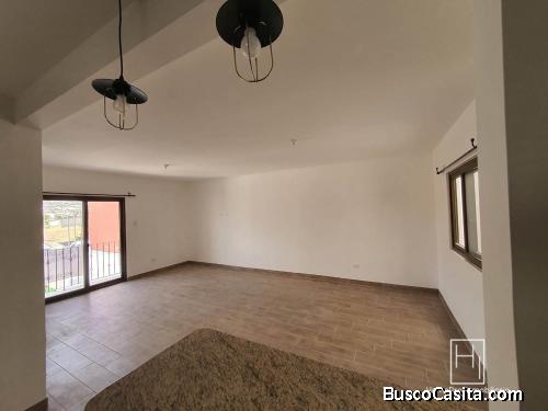 HomePro Inmobiliaria renta apartamento en Hacienda Real en zona 16