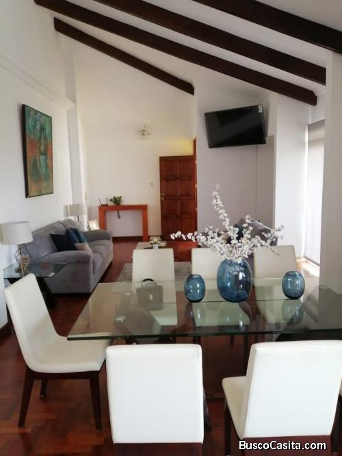 Apartamento en Renta Amueblado, Condominio La Montaña, Zona 16