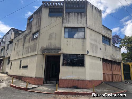 Casa en Venta, Colonia Alcázar, Zona 10