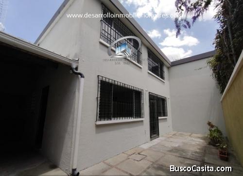 EN RENTA AMPLIA CASA FUERA DE GARITA, ZONA 15 VISTA HERMOSA II