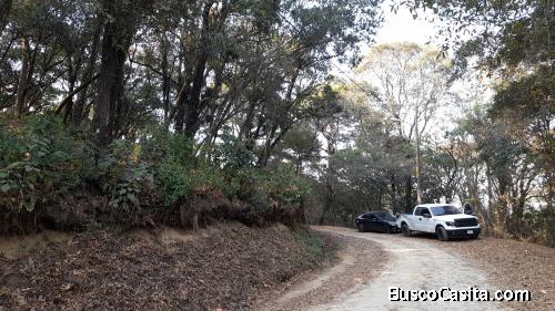 Terreno de Esquina en Venta en El Encinal Zona 7 Mixco