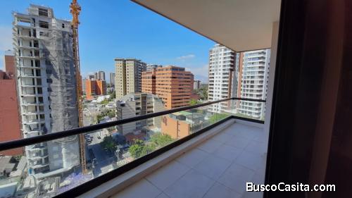 Apartamento Exclusivo Zona 14 Totalmente  Amueblado