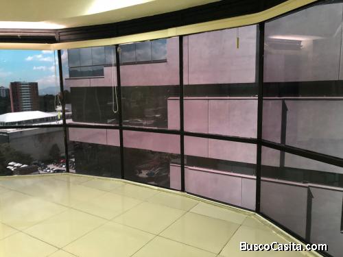 Oficina en Renta Edificio Paladium, Zona 10