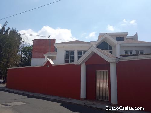 CASA EN VENTA NUEVA MONTSERRAT ZONA 3 MIXCO / MUNDO INMOBILIARIO