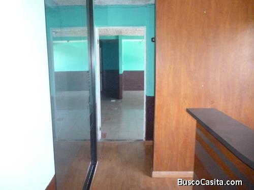 Local en renta en zona 9