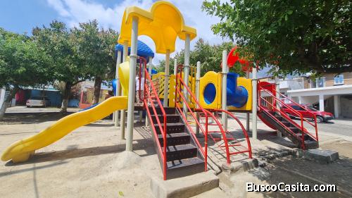 Vendo Casa en Bárcenas Villa Nueva