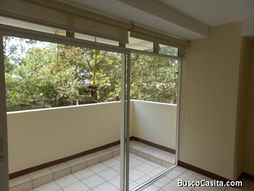 Apartamento en Renta Villas de San Isidro, Zona 16