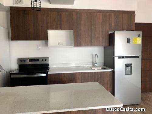 RENTA apartamento en moderno edificio en zona 3