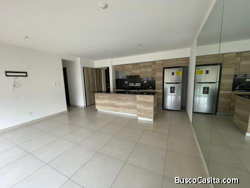 Apartamento en Renta Edificio B14, Zona 14, La Villa