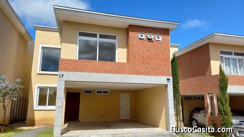 CASA EN VILLA CAMPESTRE 2