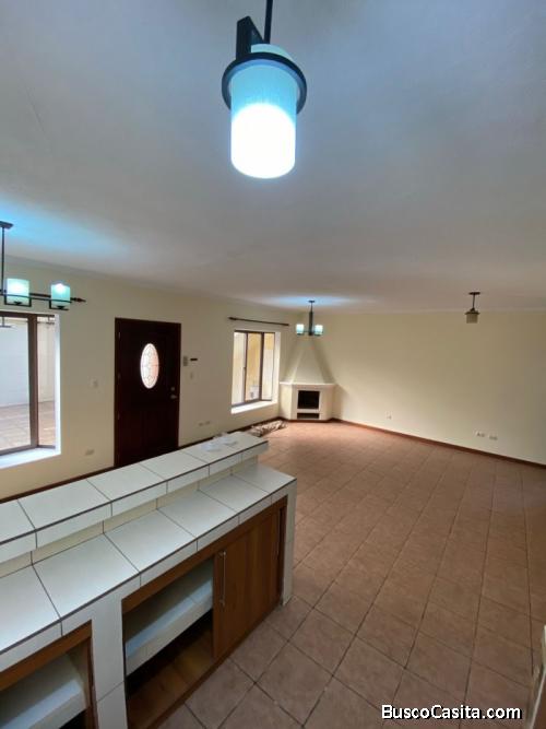 Residencia en Venta Inversión en zona 16 Guatemala