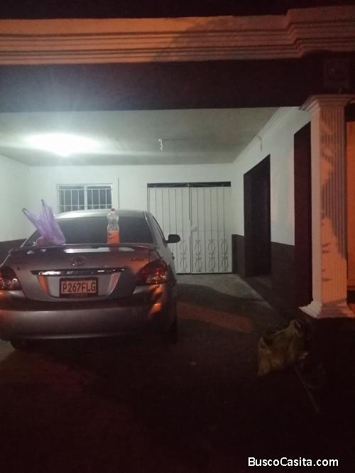 DE VENTA CASA DE 1 NIVEL, RESIDENCIAL LAS VICTORIAS PALÍN