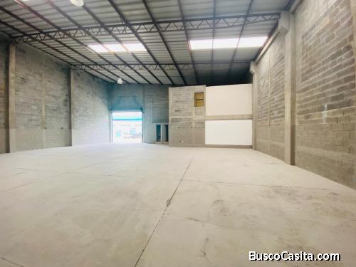 RENTO OFIBODEGA ZONA 3 MIXCO