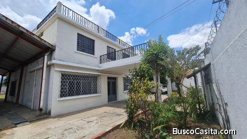 Casa Comercial en Renta en zona 2 de Mixco