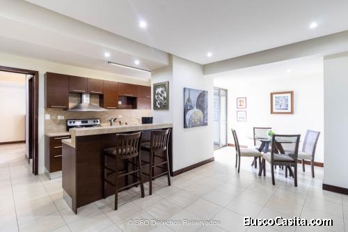 APARTAMENTO EN RENTA EN ZONA 14, CERCA DE EUROPLAZA