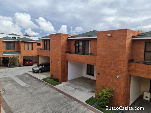 Casa cerca de Sanckris Mall