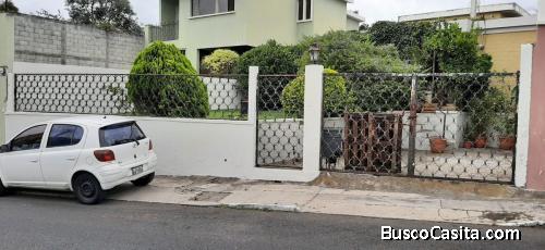 MUNDO INMOBILIARIO VENDE CASA PARA DEMOLER EN ZONA 15 CIUDAD 