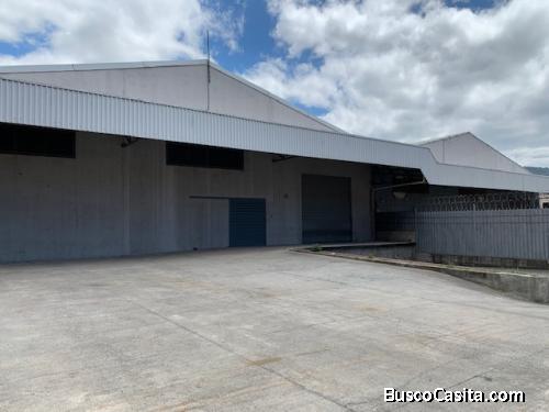 RENTA Bodega en Condominio carretera a Palin Km.31 Renta