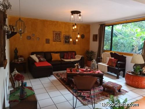 Casa en venta en zona 16