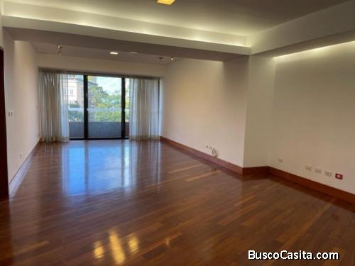 Apartamento en venta en zona 10