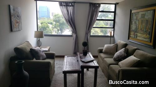 Renta Apartamento en zona 14