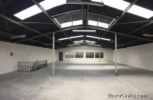 Edificio Comercial en Renta sobre Ave principal en zona 9 Guatemala