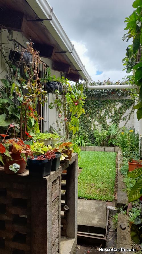 Rento casa en San Gaspar Vivar amueblada con jardín