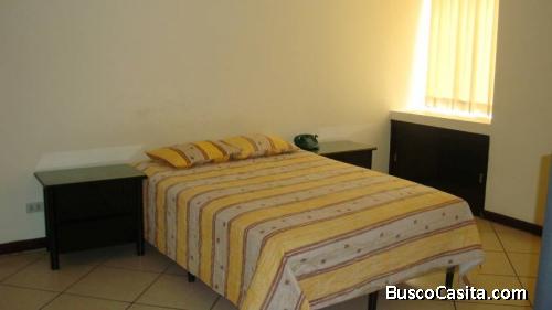 APARTAMENTO AMUEBLADO EN ALQUILER ZONA 10 DE CIUDAD GUATEMALA
