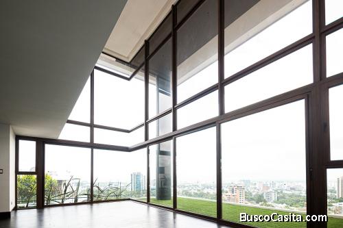 PENTHOUSE EN VENTA O RENTA EN BOSCO ZONA 15 / MUNDO INMOBILIARIO