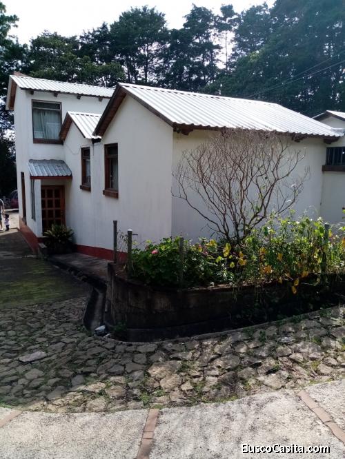 Linda y amplia propiedad en venta en San Lucas Sacatepequez