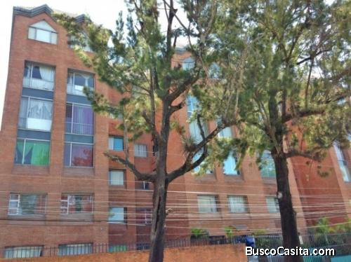 Apartamento en Renta  Zona 12 Edificio Fuentes de Santa Elisa 