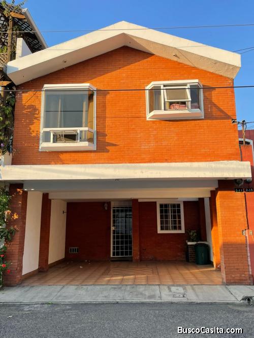 VENDO CASA EN MONTE MARIA SUR, CASA EN VENTA CON FINANCIAMIENTO BANCARIO EN VILLA NUEVA