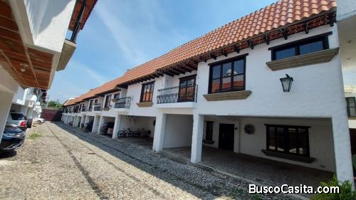 CASA EN VENTA ZONA 14 CONDOMINIO RINCONES DE ANTIGUA