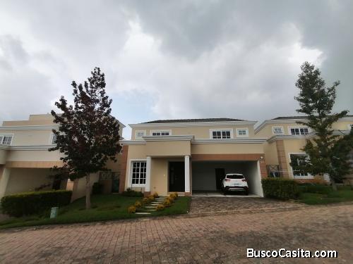 CASA EN VENTA EN VIILLAS DE ENTREVERDES FRAIJANES