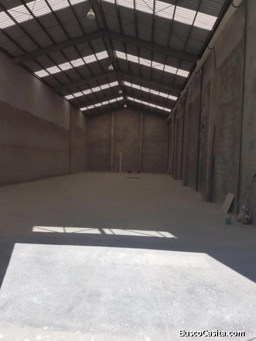 Bodega amplia en renta en Muxbal Guatemala