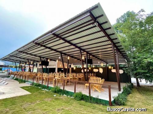 CitYMax Antigua renta local en área de food court en Antigua Guatemala 