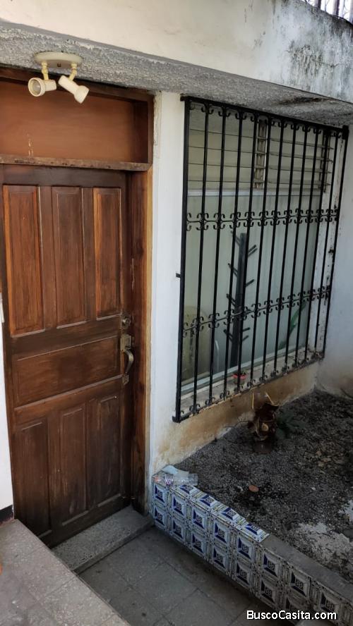 Rento Amplia casa en Paisajes de San Cristóbal 1