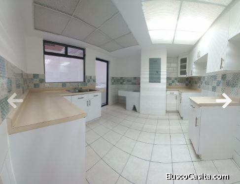 Apartamento en Venta en San Lazaro Z 15 1er nivel