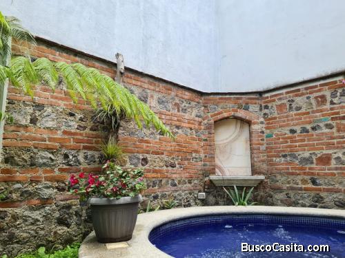 ESPECTACULAR CASA CON JACUZZY EN CONDOMINIO SECTOR DEL CALVARIO ANTIGUA GUATEMALA