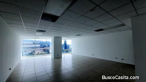 OFICINA EN RENTA EN ZONA PRADERA.